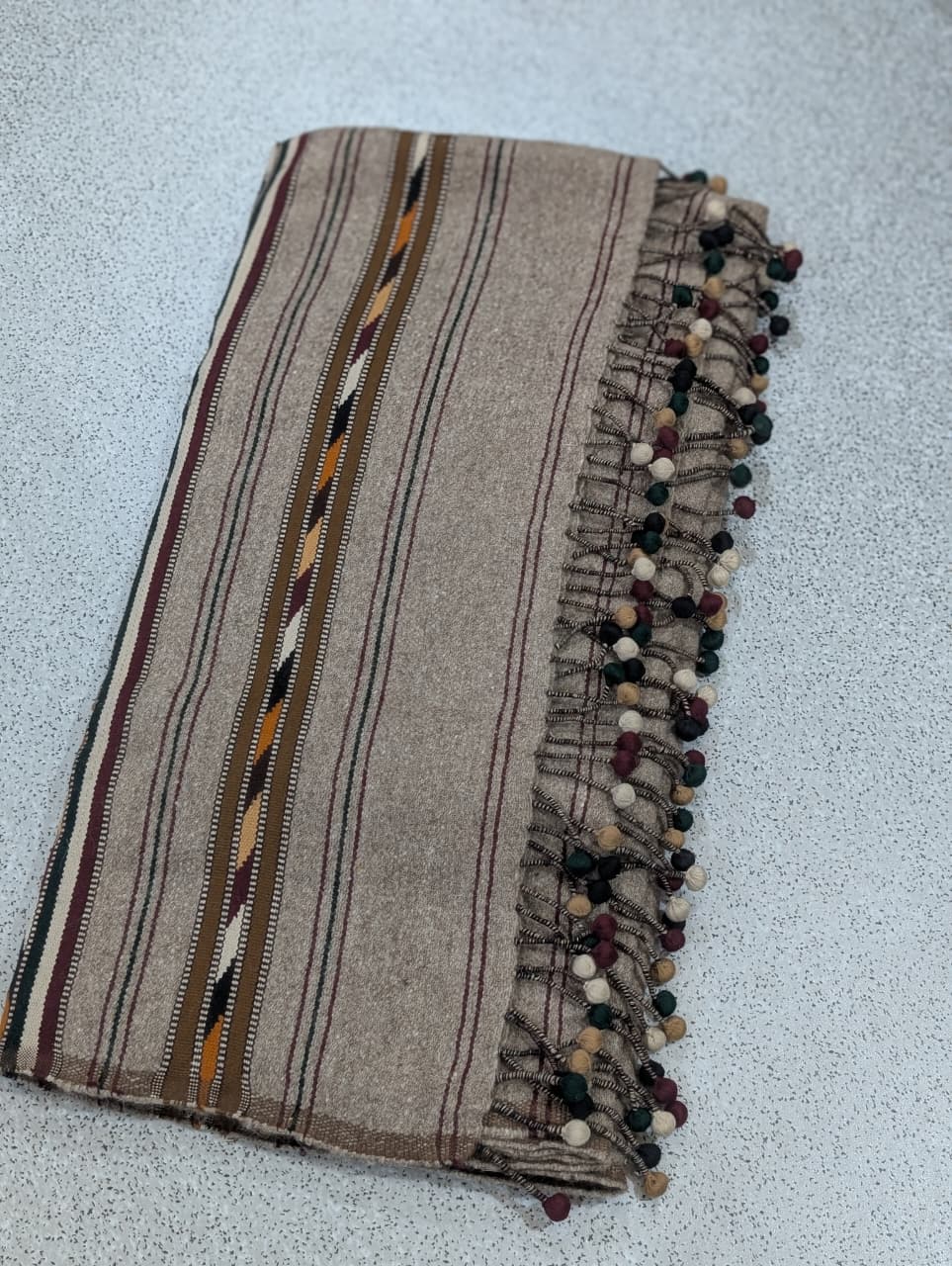 Handmade Wadera style 3 border Sharrai woolen shawl for Men - Image 2