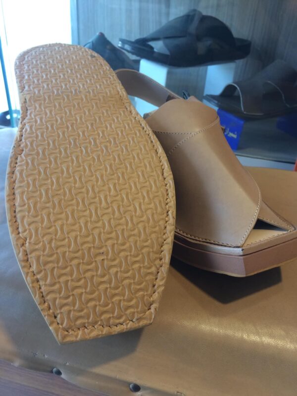 Kaptan Handmade Peshawari Chappal - Camel Colour - Image 3