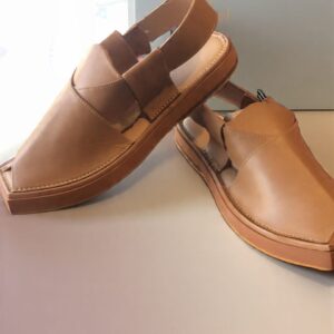 Kaptan Handmade Peshawari Chappal - Camel Colour - Image 2